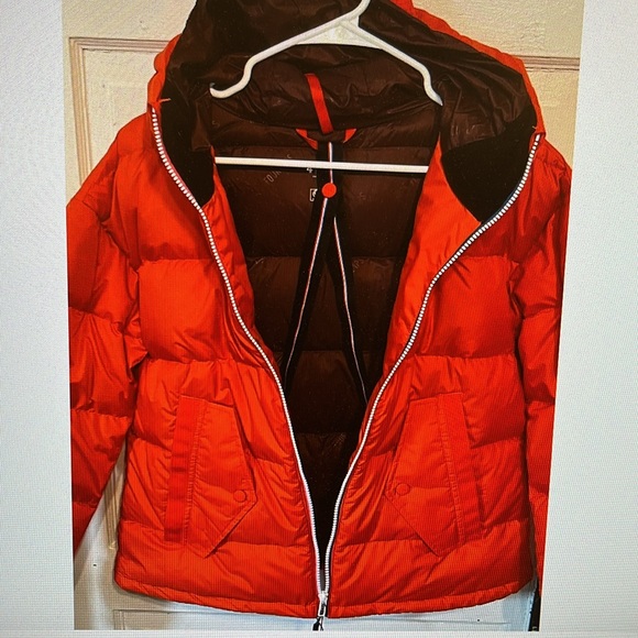 Vibrant Red Women's Ski Jacket - Picture 5 of 14